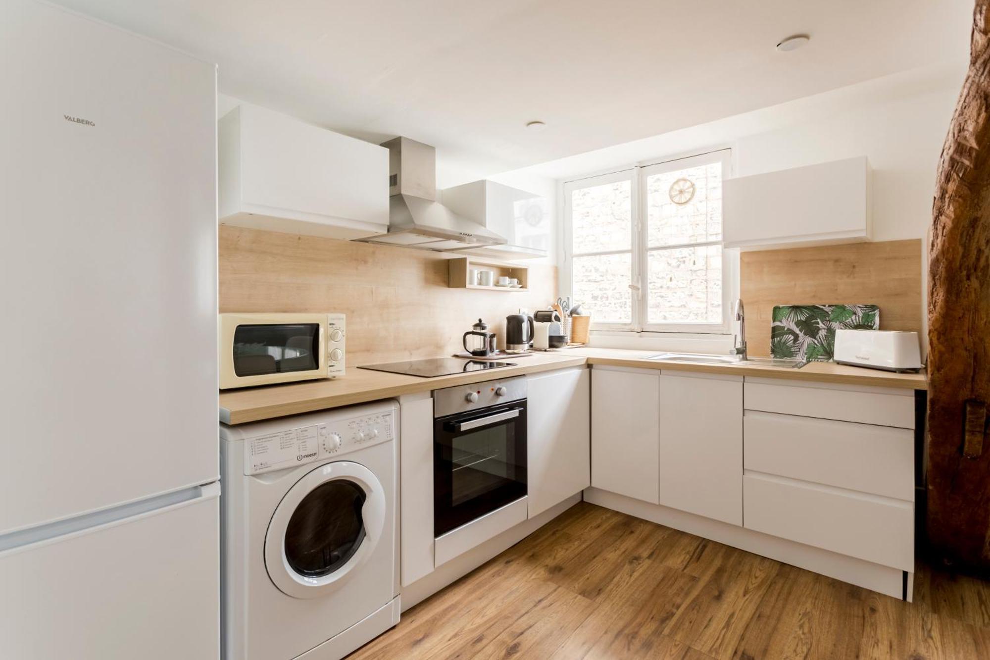 Apartment Champs Elysees Franklin Roosvelt Paris