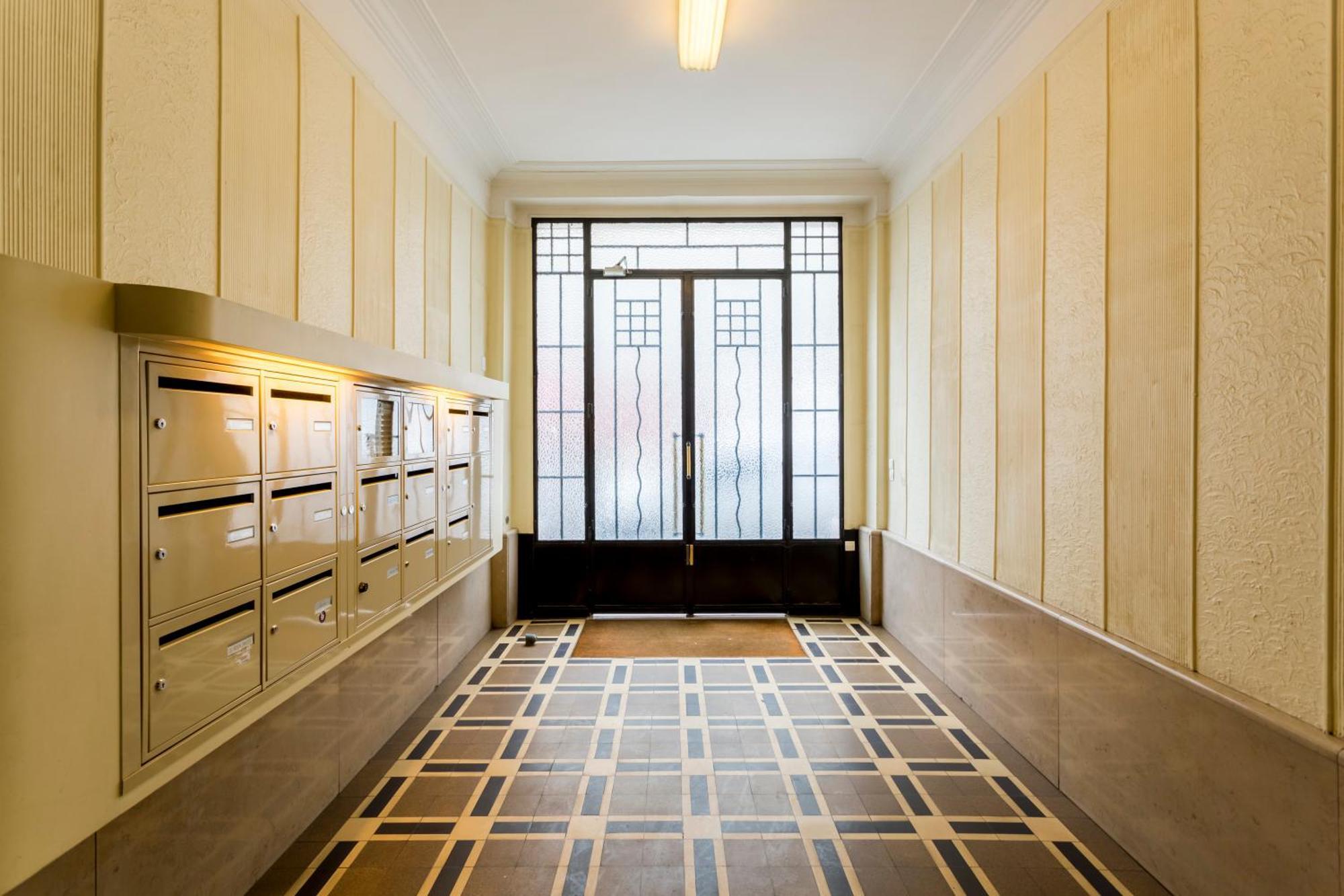 Apartment Champs Elysees Franklin Roosvelt Paris